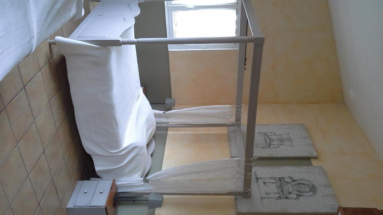 Siccieu-Saint-Julien-et-Carisieu Chambres D'Hotes Soleil Et Cacao المظهر الخارجي الصورة